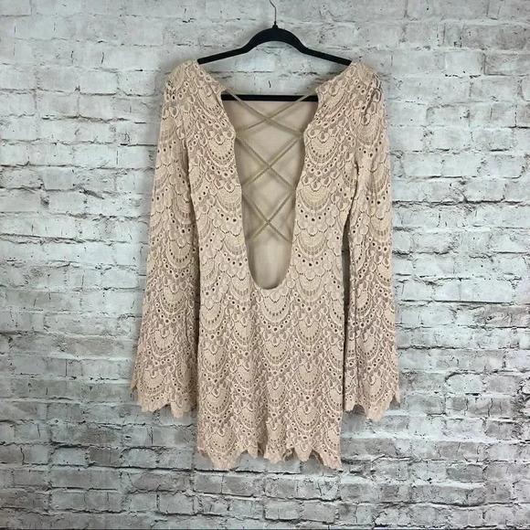 NWT Nightcap Spanish Priscilla Lace Dress Size 2 Nude Criss Cross Open Back $352 - Picture 11 of 12